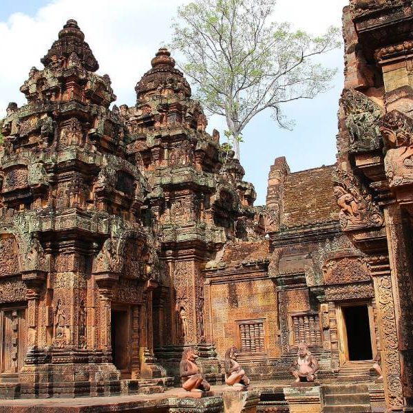 Banteay Srey - Vietnam Cambodia tours