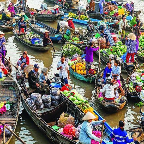Cai Rang floating market in Mekong Delta