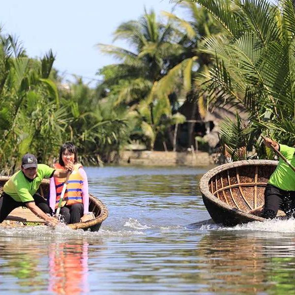 Hoi An bamboo basket boat - Vietnam tour package