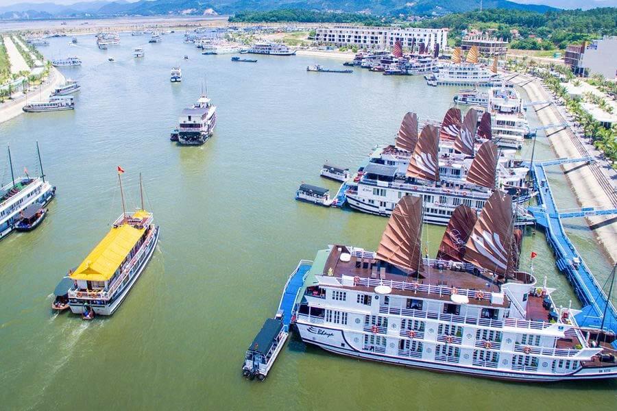 tuan chau harbor - Sapa and Halong 5 days tours